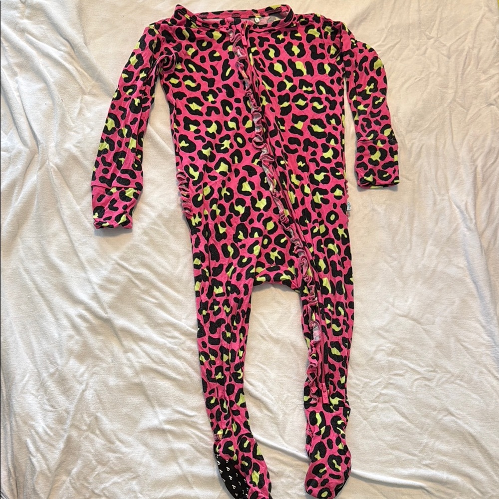 Posh Peanut Pink Leopard Bamboo Footie